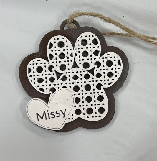 Personalized rattan-style paw print ornament